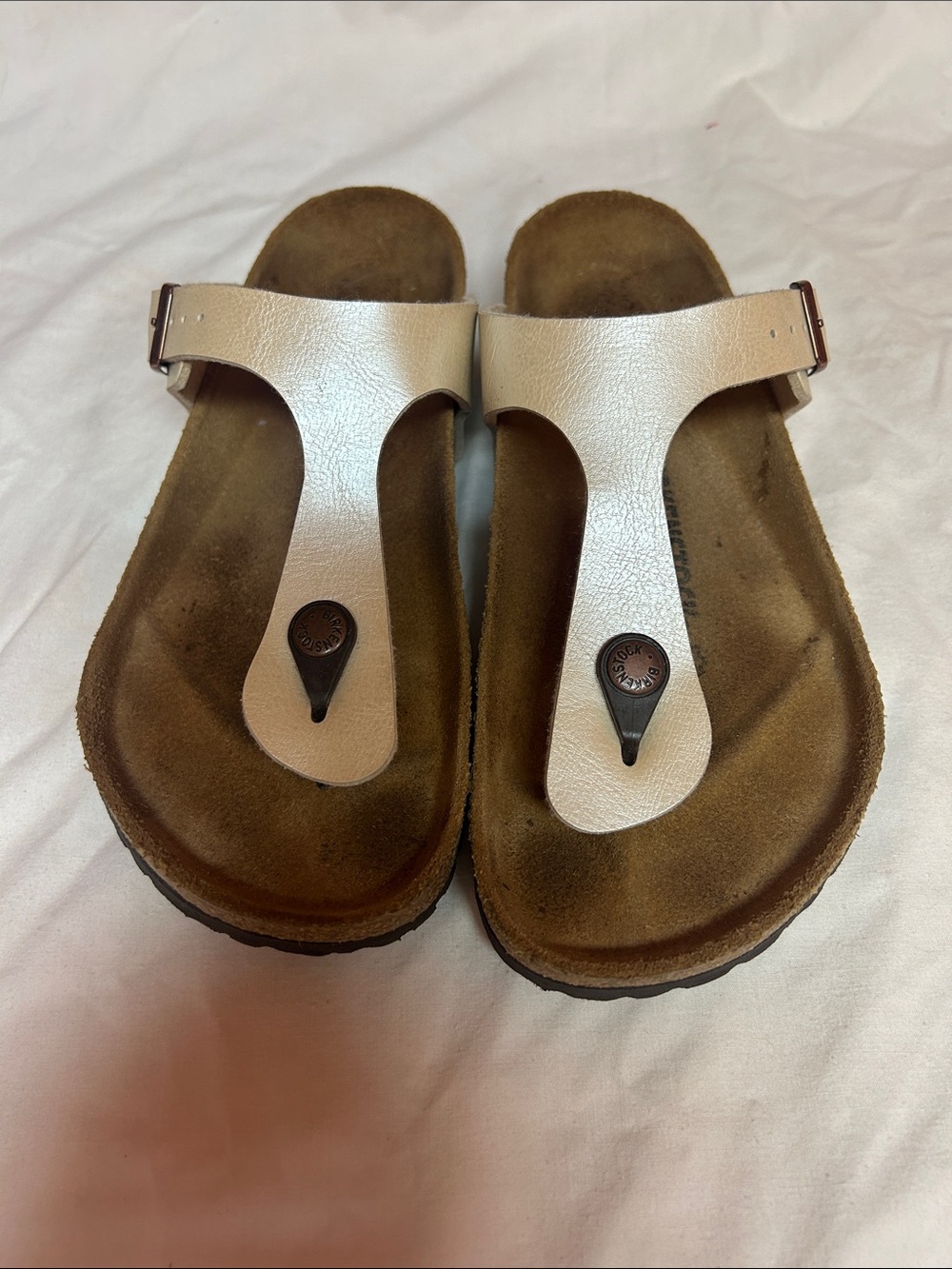 Birkenstock Beige T‑Strap Thong Sandals Gizeh size 38